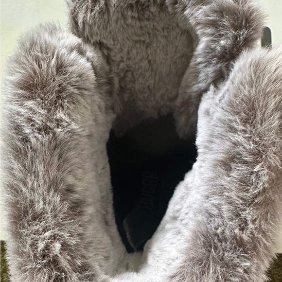 Cougar boots - Picture 2 of 5